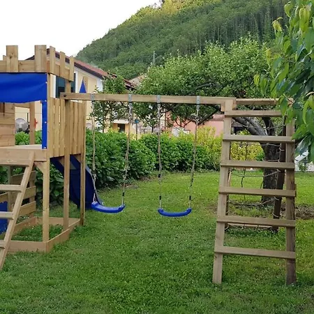 Apicella Casa Vacanze * Tramonti